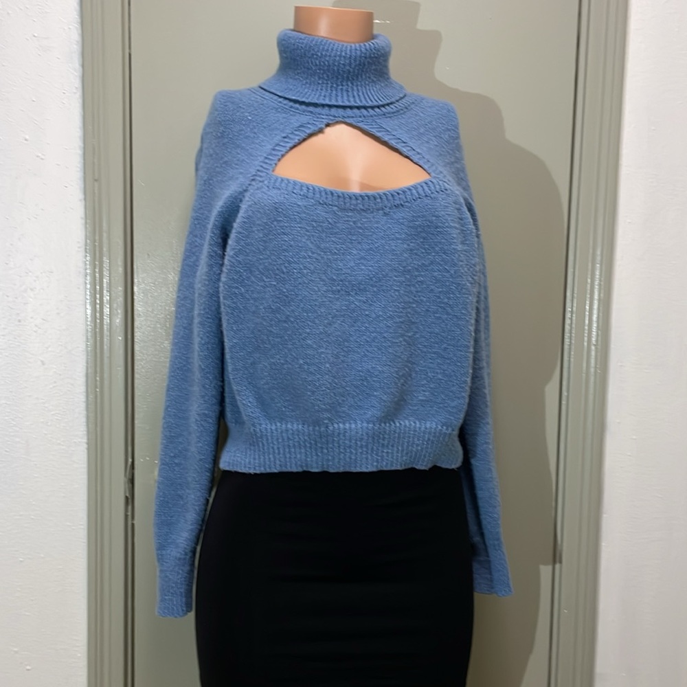 Shein Essnce Solid Turtleneck Cut Out Sweater Siz… - image 3
